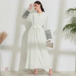 Abaya Kimono Blanche à Motifs Graphiques