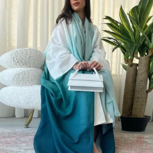 Abaya kimono bleue dégradée élégante et moderne