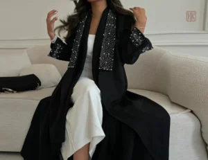 Abaya Kimono avec détails en perles raffinées