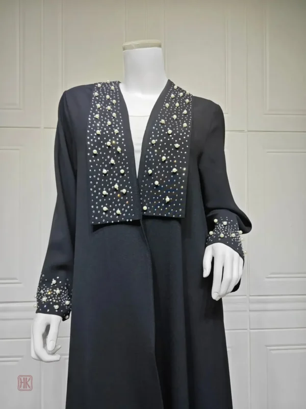 Style chic avec Abaya Kimono à perles