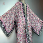 Kimono rose, design raffiné et moderne