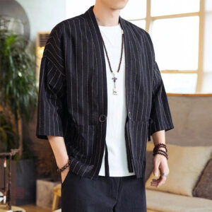 Veste Kimono Homme en noir, idéale pour toutes les occasions