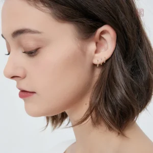 Boucles d'oreilles minimalistes en forme d'anneau