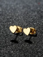 Boucles d'oreilles en forme de cœur pour un look tendance
