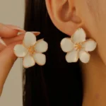 Boucles d'oreilles vintage en forme de fleur pour femme