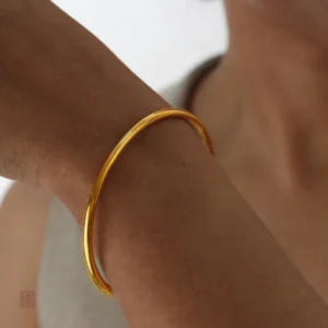 Élégant bracelet femme, acier inoxydable, style épuré