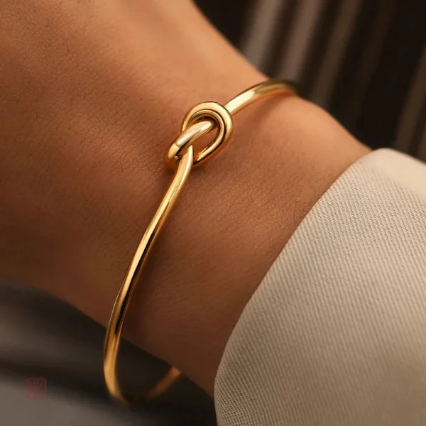 Bracelet jonc doré avec nœud pour femme tendance