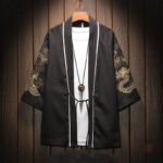Cardigan homme style japonais avec motifs dorés