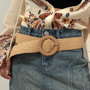 Accessoire femme : ceinture large au style boho