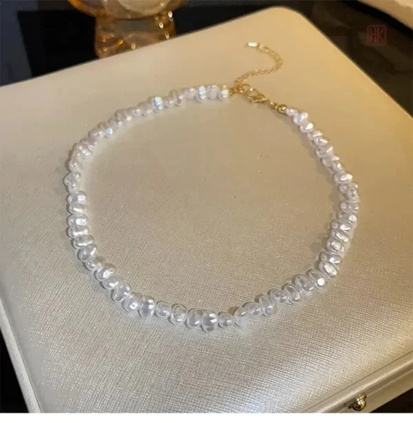 Bijoux en perles uniques, parfaits pour un look féminin