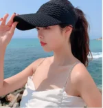 Accessoire d'été : chapeau à visière stylé