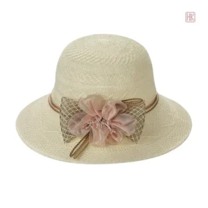 Chapeau de paille léger avec motifs floraux d'été