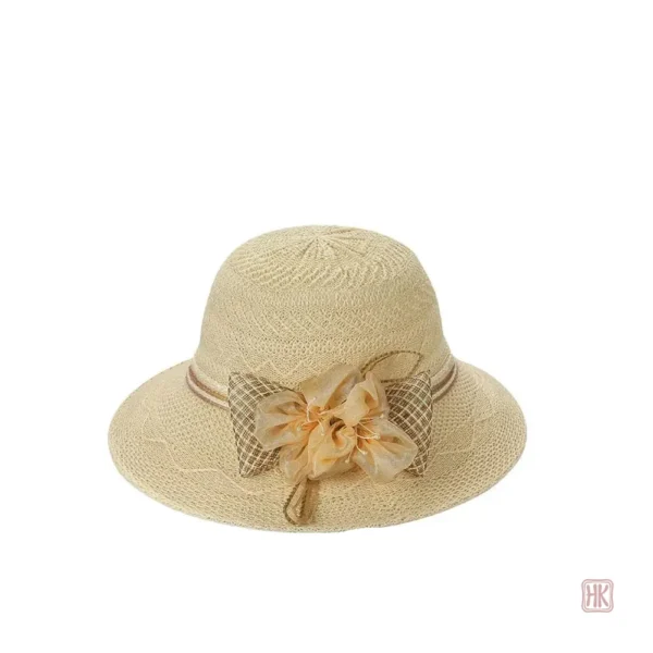 Chapeau féminin en paille orné de fleurs colorées