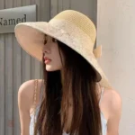 Chapeau mode féminin parfait pour les journées ensoleillées