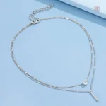 Bijou tendance avec double chaîne et pendentif élégant