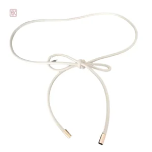 Ceinture en cuir moderne, parfaite pour accentuer la taille