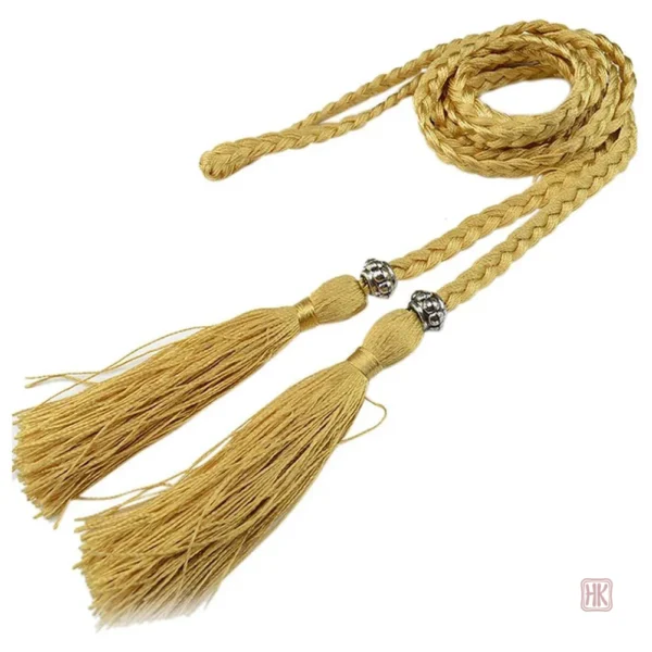 Corde tressée, pièce incontournable pour femme