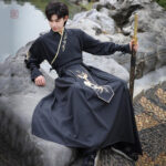 Costume kimono homme, design samouraï élégant