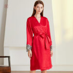 Peignoir kimono femme en rouge pour un look chic