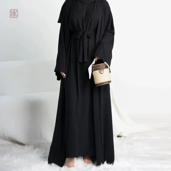 Robe Abaya noire avec design kimono classique