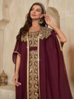 Abaya à manches courtes pour une allure chic