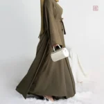 Abaya et robe assorties en vert, style kimono moderne