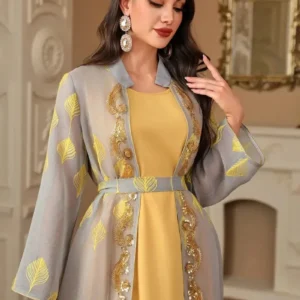 Abaya Kimono jaune avec broderies raffinées