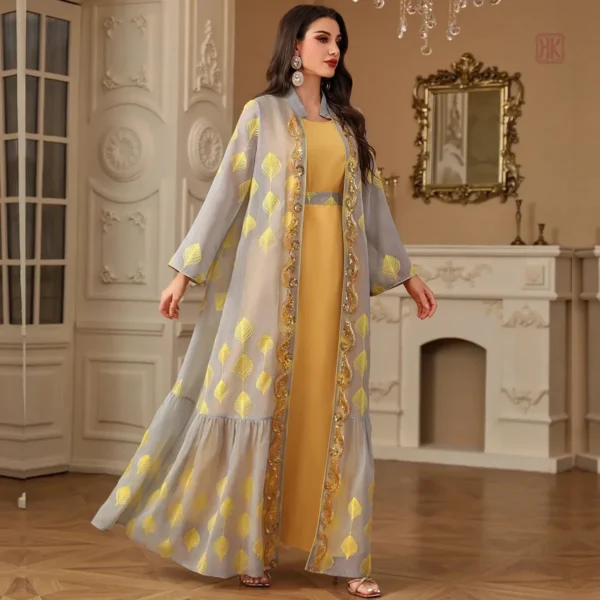 Kimono jaune stylé, parfait pour toutes occasions