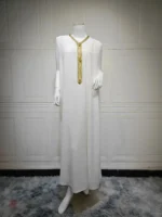 Vêtement traditionnel moderne : abaya kimono