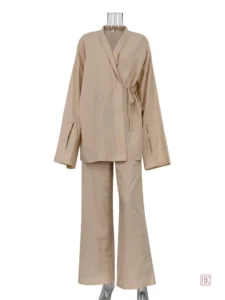 Ensemble kimono stylé, idéal pour un style informel