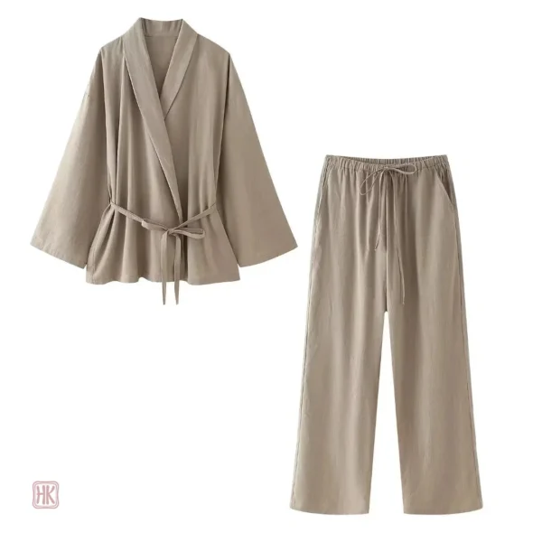 Kimono tendance beige, élégant et stylé pour un look chic