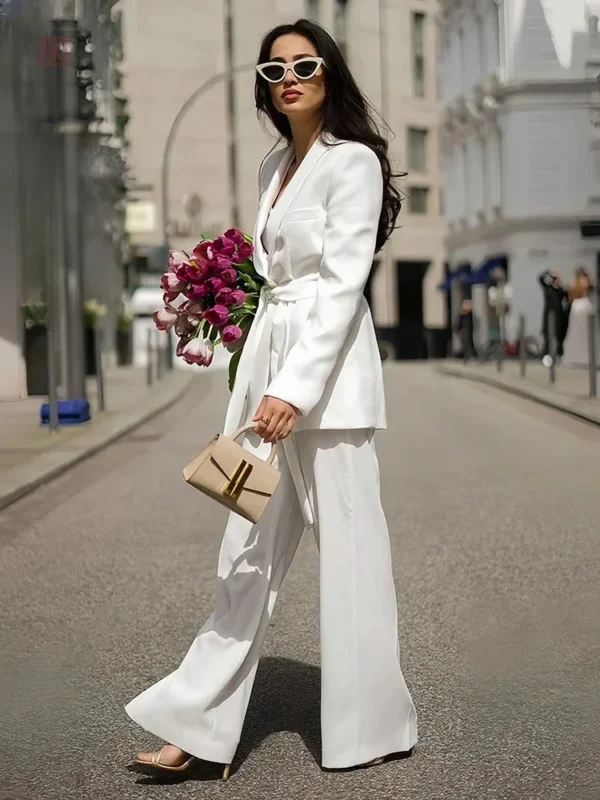 Ensemble Kimono Blanc Élégant
