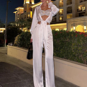 Kimono Sexy en Satin Éclatant