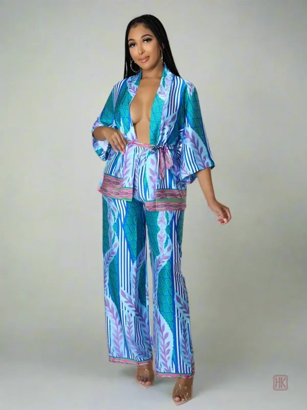 Ensemble Kimono Bleu à Feuillages élégant et stylé