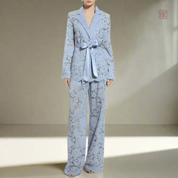 ensemble-kimono-bleu-dentelles-1 Ensemble Kimono Bleu avec Dentelles Élégantes
