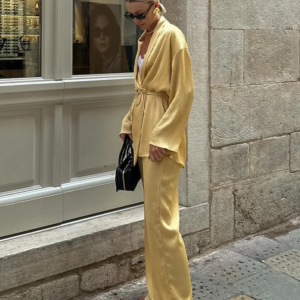 Kimono confortable en tissu léger et doux