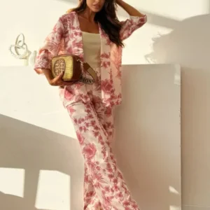 Kimono léger rouge pour l'été