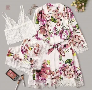 Kimono de Nuit Élégant avec Motifs Fleuri