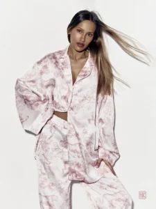 Vêtement léger Kimono en Rose et Blanc
