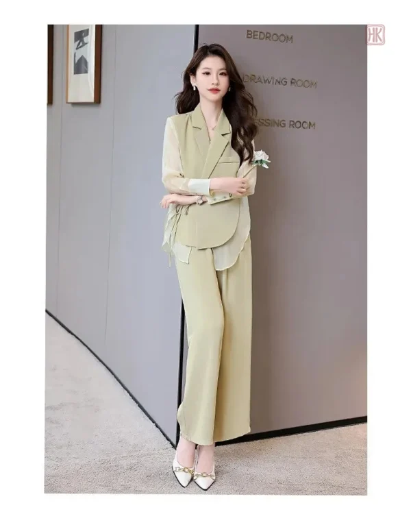 Ensemble chic avec kimono drapé