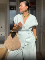 Gilet blanc élégant en style kimono pour une allure décontractée