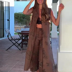 Gilet marron long en kimono, parfait pour toutes les occasions