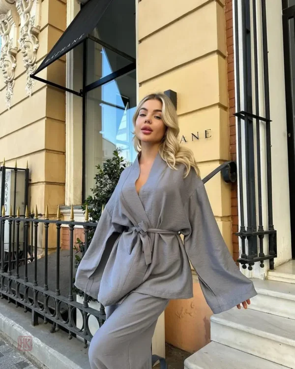 ensemble-kimono-gris-ample-1 Ensemble Kimono Gris Ample élégant et confortable