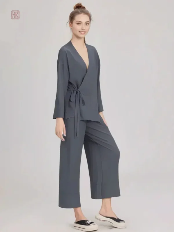 Vêtement minimaliste, parfait pour la saison