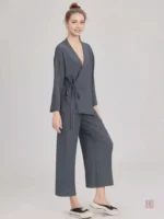 Kimono gris, idéal pour un usage quotidien