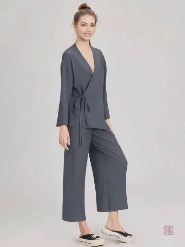 Kimono gris, idéal pour un usage quotidien
