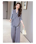 Vêtement féminin en style kimono