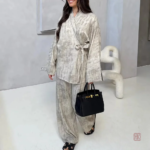 Kimono gris élégant pour un look décontracté