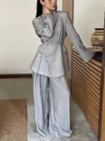 Kimono Sophistiqué en couleur grise
