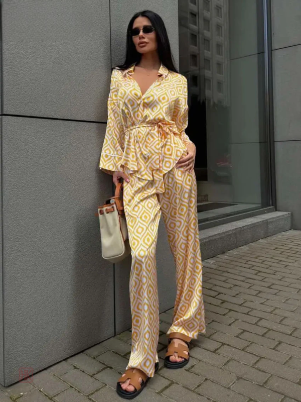 Kimono décontracté jaune pour un look élégant